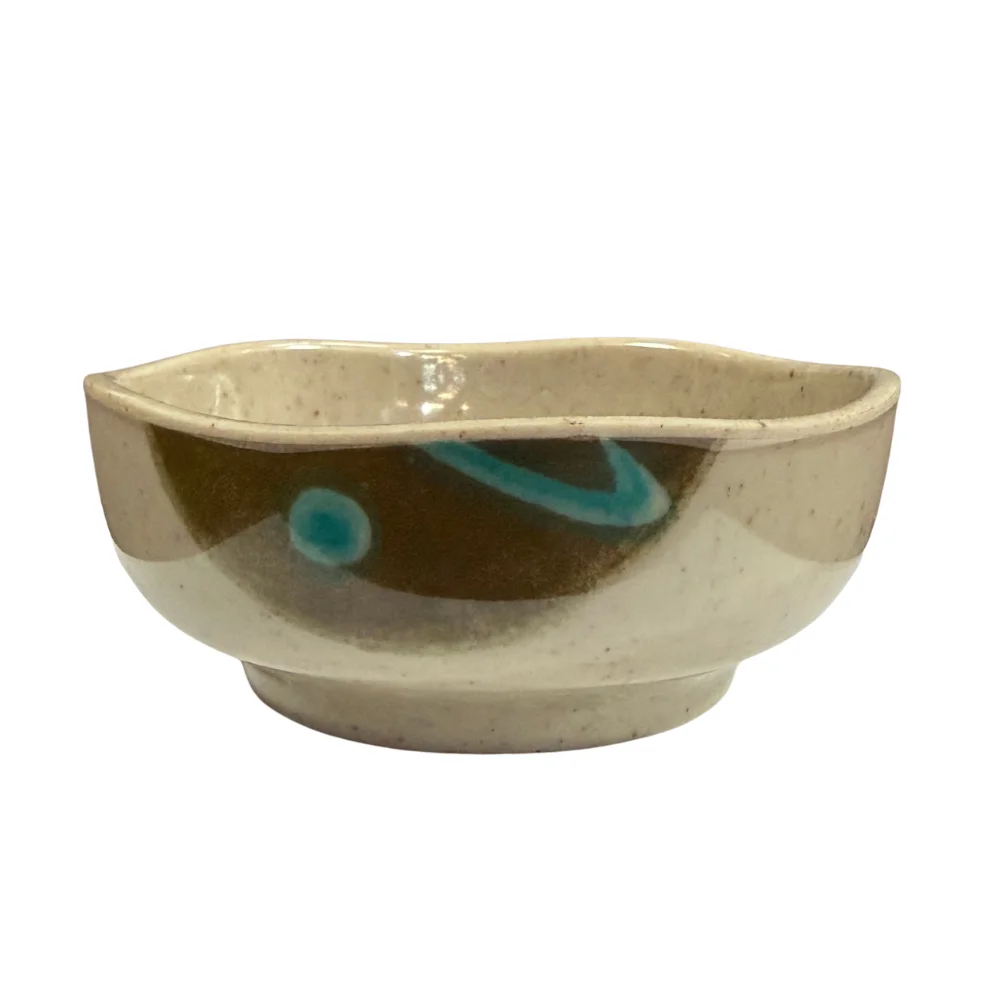 Small melamine nozoki kobachi bowl with a green and earth toned finish and gently irregular rim Traditional vessel for tsukidashi, otoshi, sunomono, sauces, and pickles; also handy for prep Lightweight and break resistant for busy service; dishwasher safe, ideal for izakaya and sushi bars